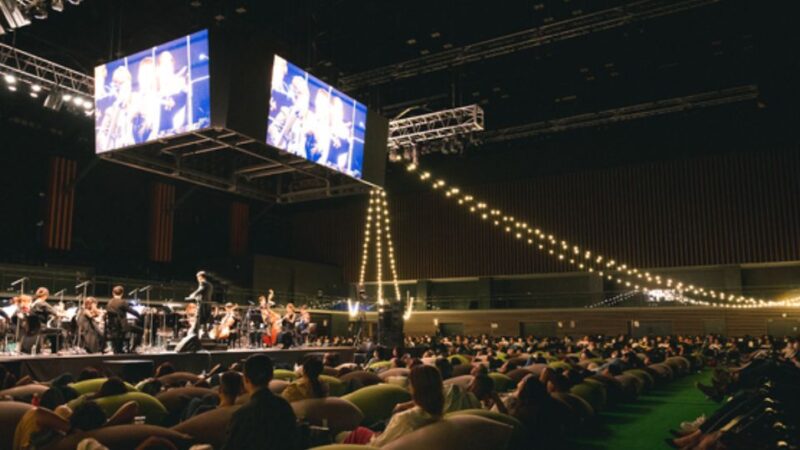寝そべって聴くオーケストラ『CHILL CLASSIC CONCERT 』初の横浜武道館で6000人動員。次回9月、横浜・大さん橋ホールで開催決定！